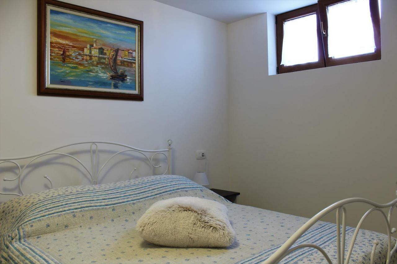 Nova Vas  Apartman Robi מראה חיצוני תמונה